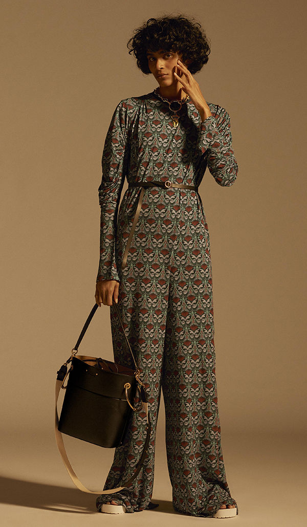 Chloé Official site / Designer clothes, bags, fragrance