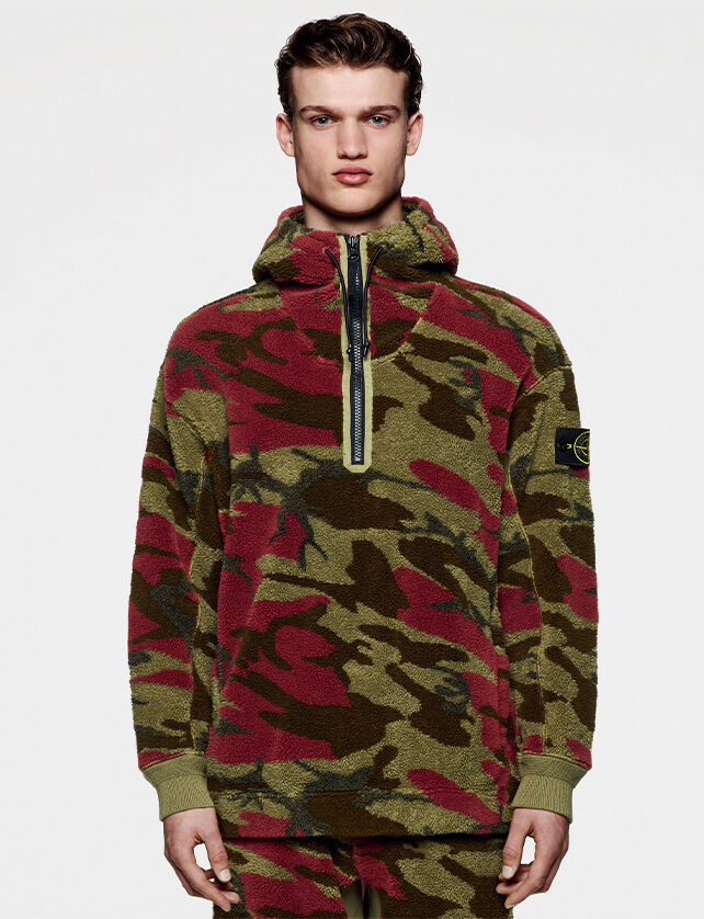 Stone island 2025 red camo jacket